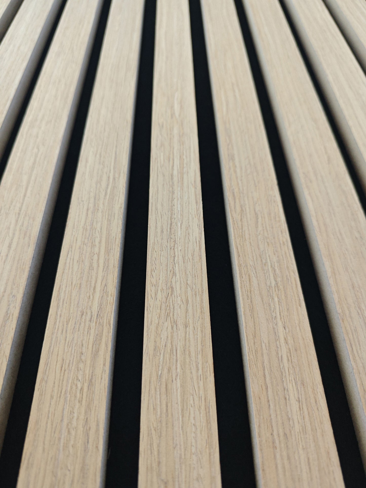 Set di 4 pannelli decorativi fonoassorbenti in legno MDF, 60 cm × 60 cm, Sp 21 mm, Color rovere chiaro/scuro#Color rovere scuro